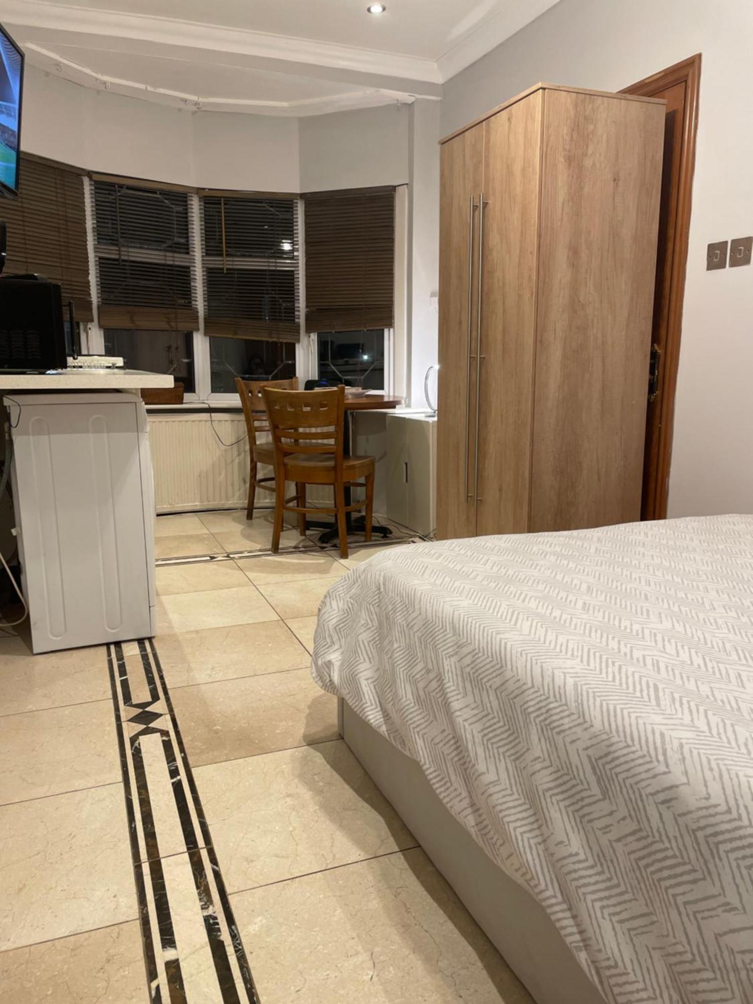 North London Studio Apartment Esterno foto