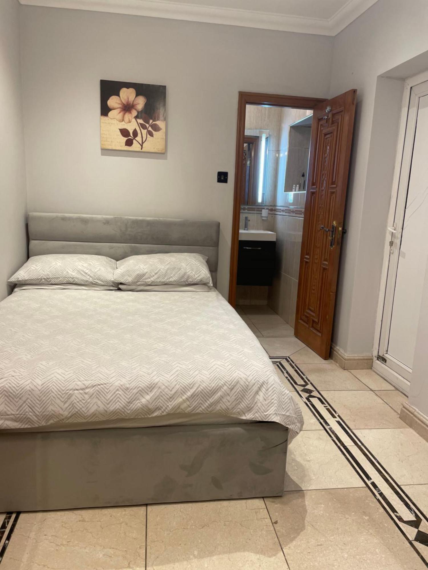 North London Studio Apartment Esterno foto