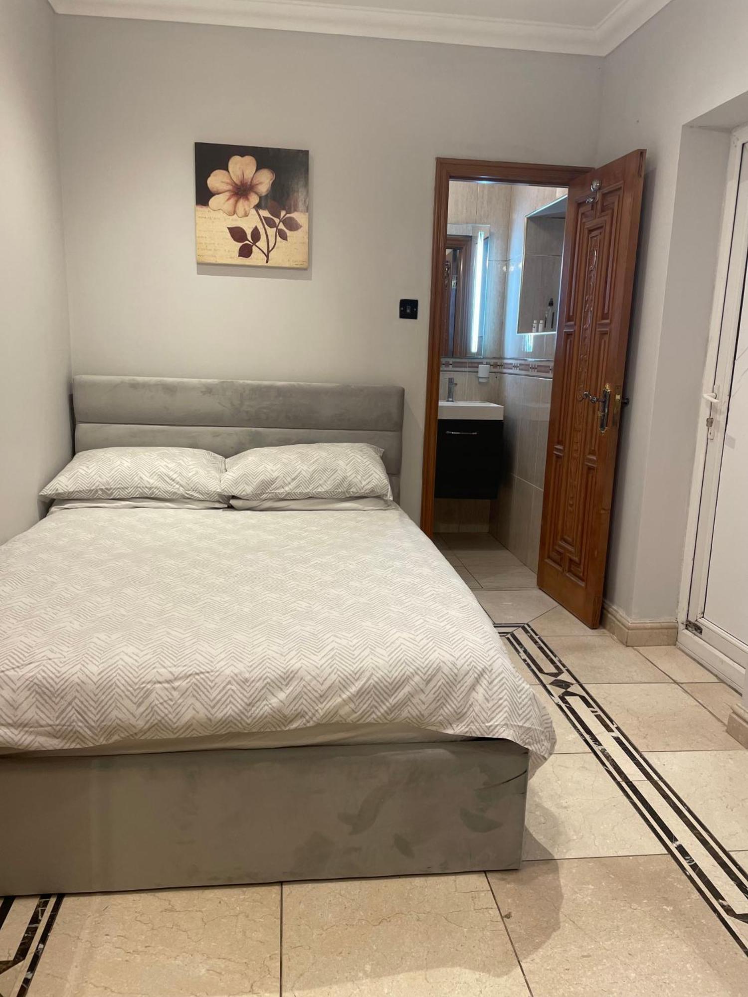 North London Studio Apartment Esterno foto