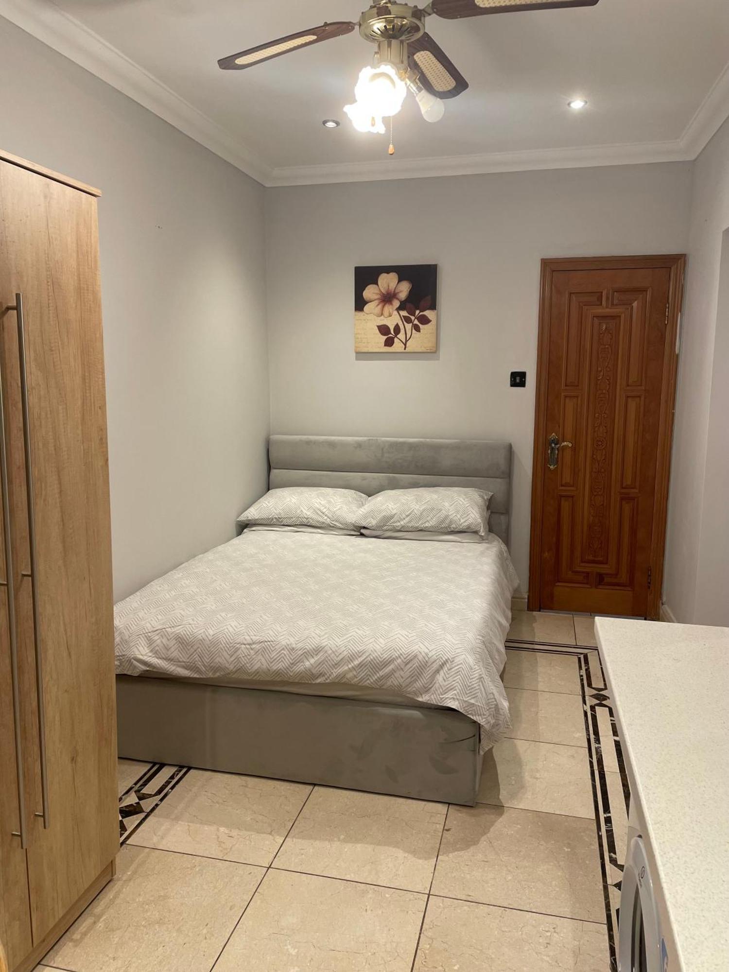 North London Studio Apartment Esterno foto