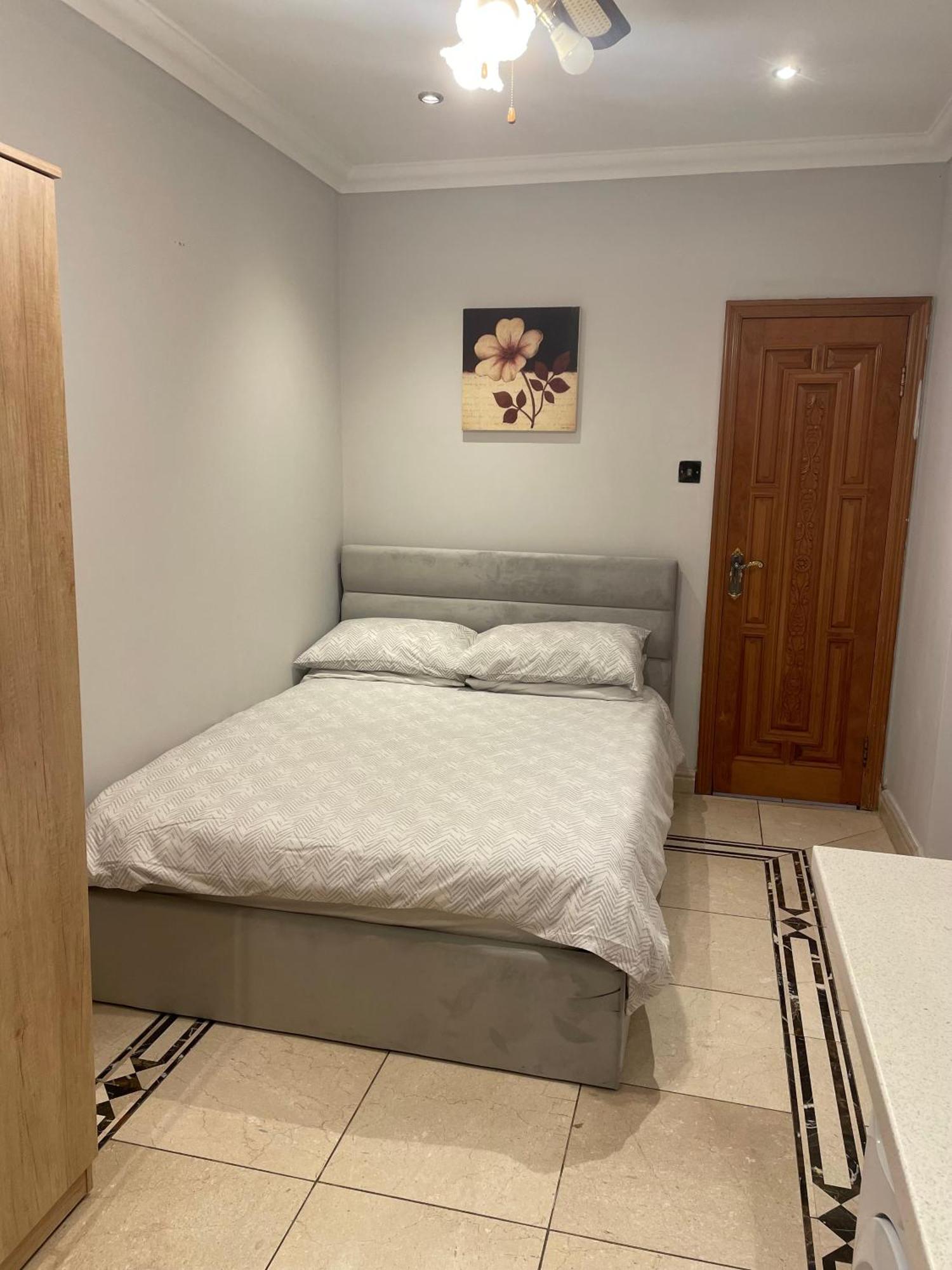 North London Studio Apartment Esterno foto